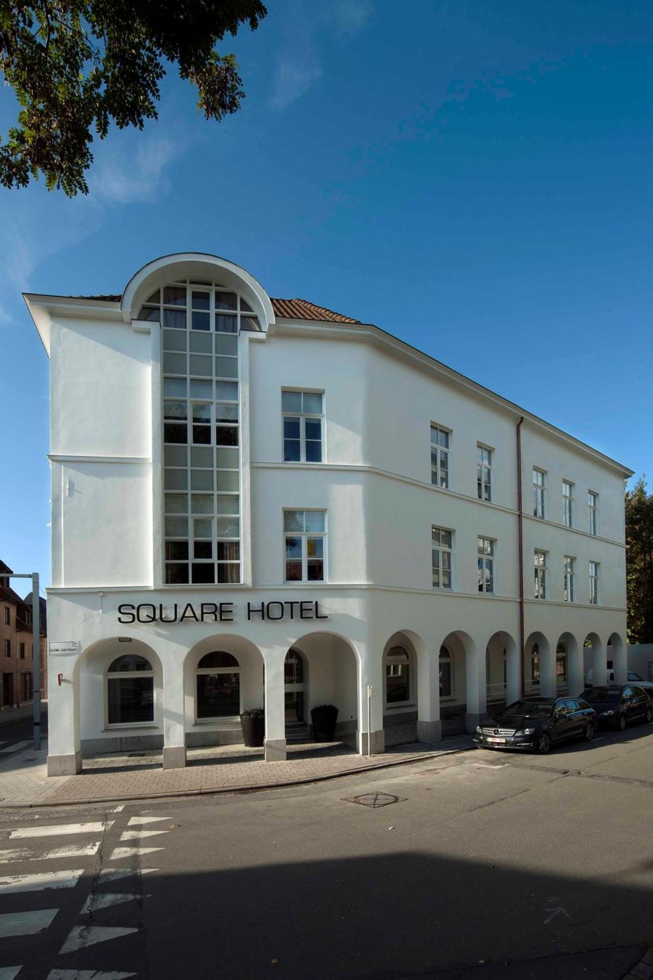 Square Hotel Κόρτρικ Εξωτερικό φωτογραφία