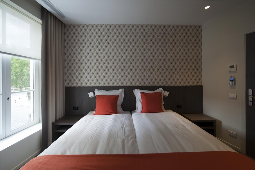 Square Hotel Κόρτρικ Εξωτερικό φωτογραφία