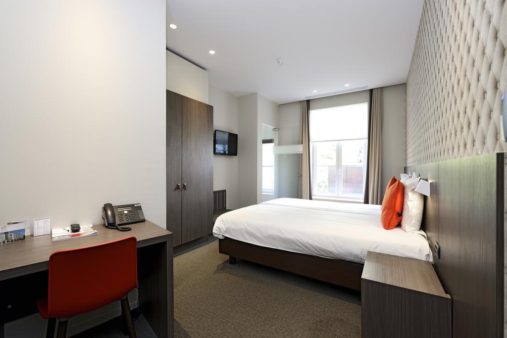 Square Hotel Κόρτρικ Εξωτερικό φωτογραφία